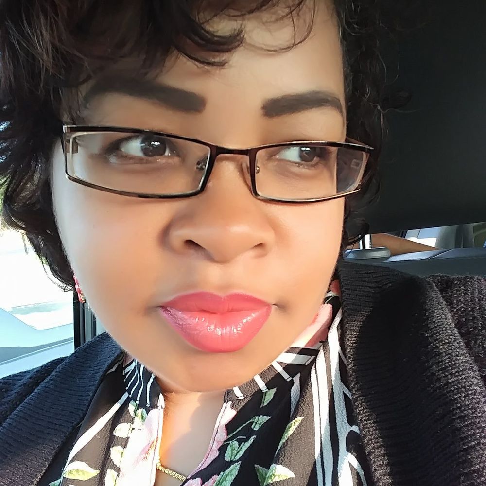 Meet your Posher, Meena